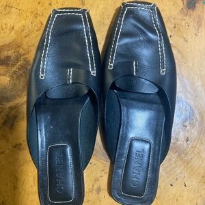 Vintage Channel Shoes